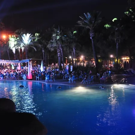 Marti Myra Τεκίροβα